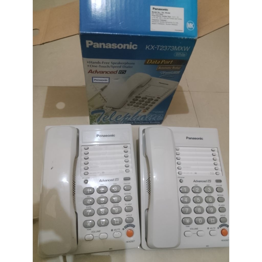PANASONIC KX-T2373MXW