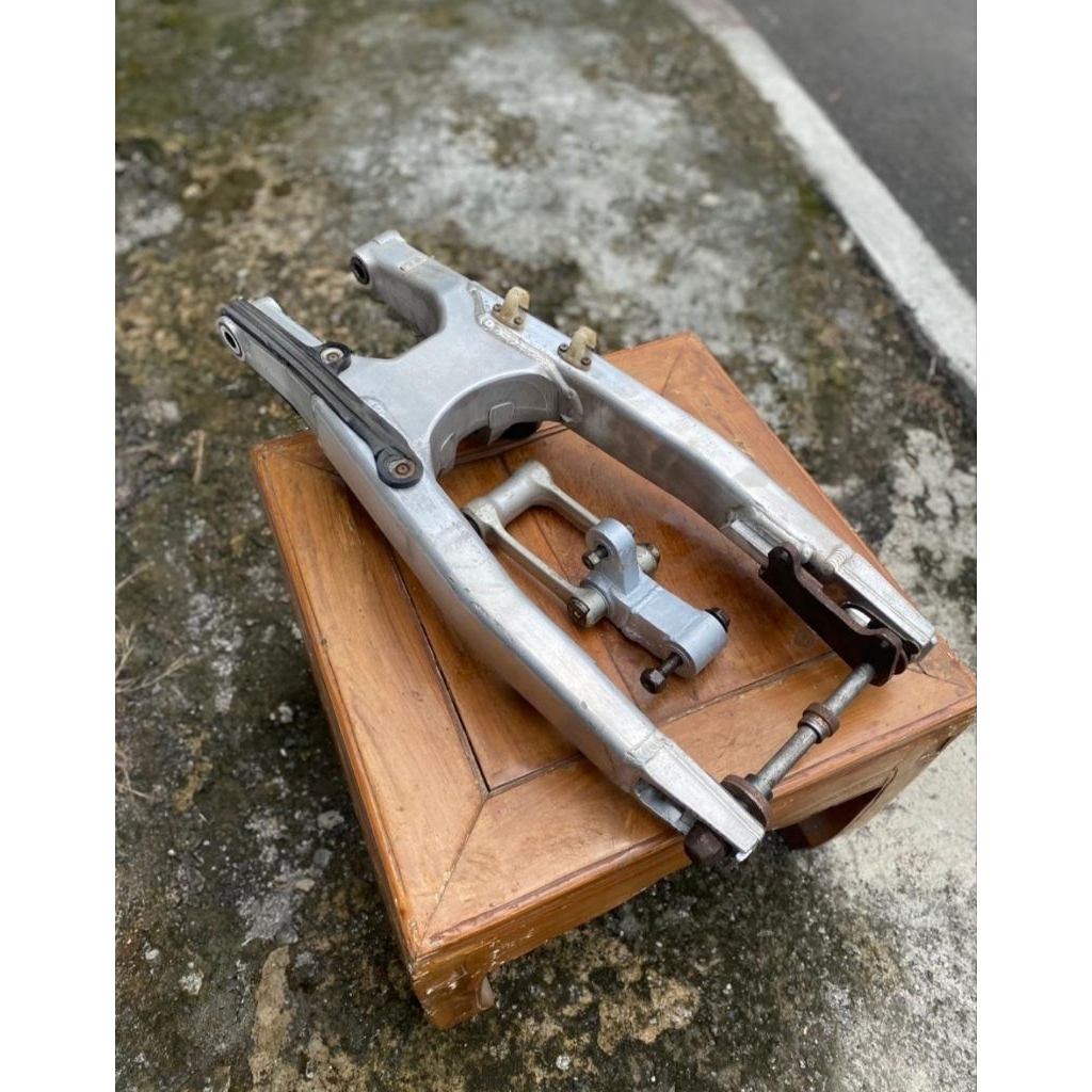 Swing Arm Kawasaki KX250F Pnp rangka KLX 150