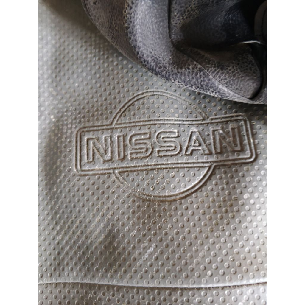 Sarung Jok Nissan March 2014 Up