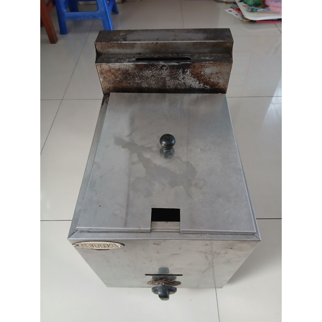 Kompor Gas Deep Fryer Getra Bekas