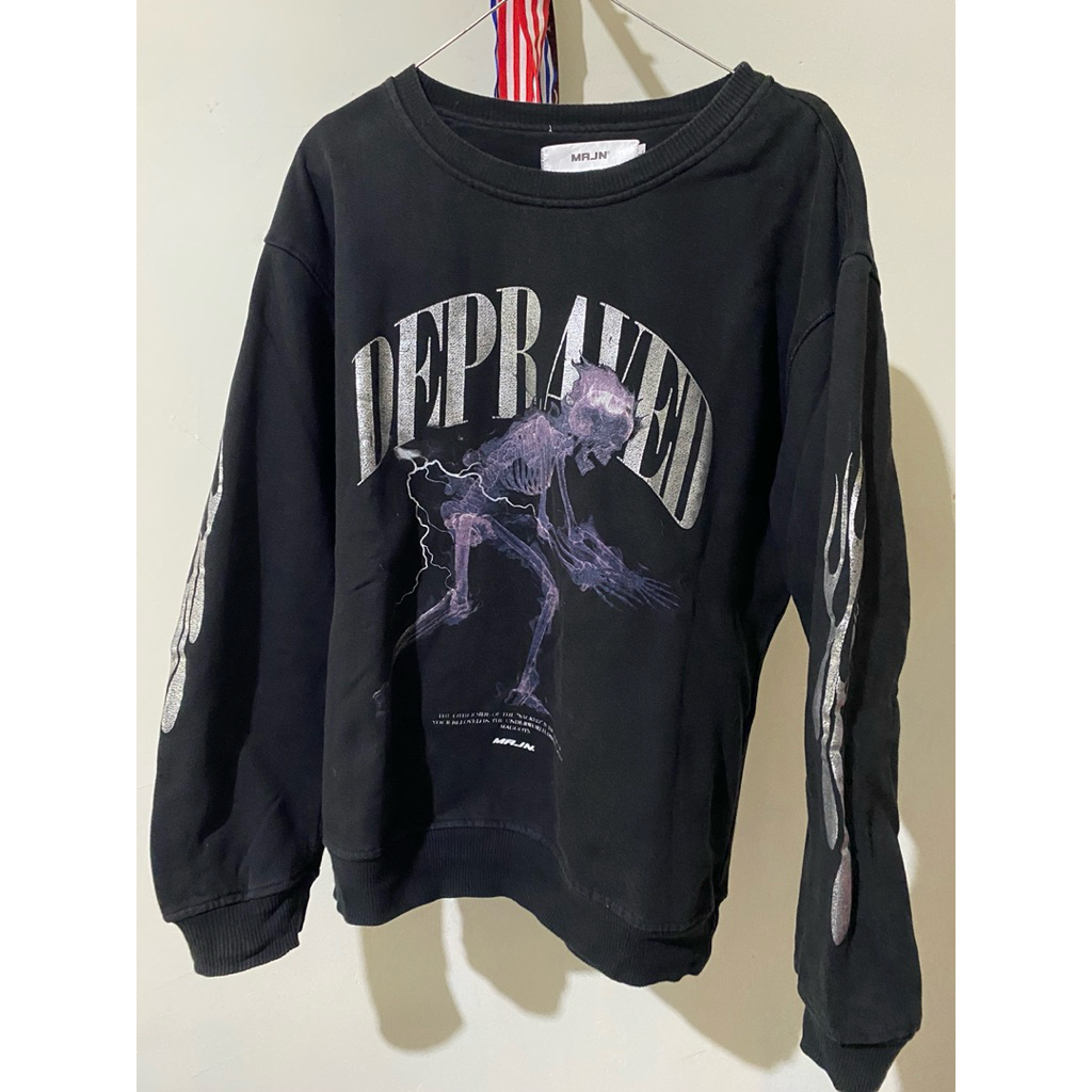 crewneck mrjn