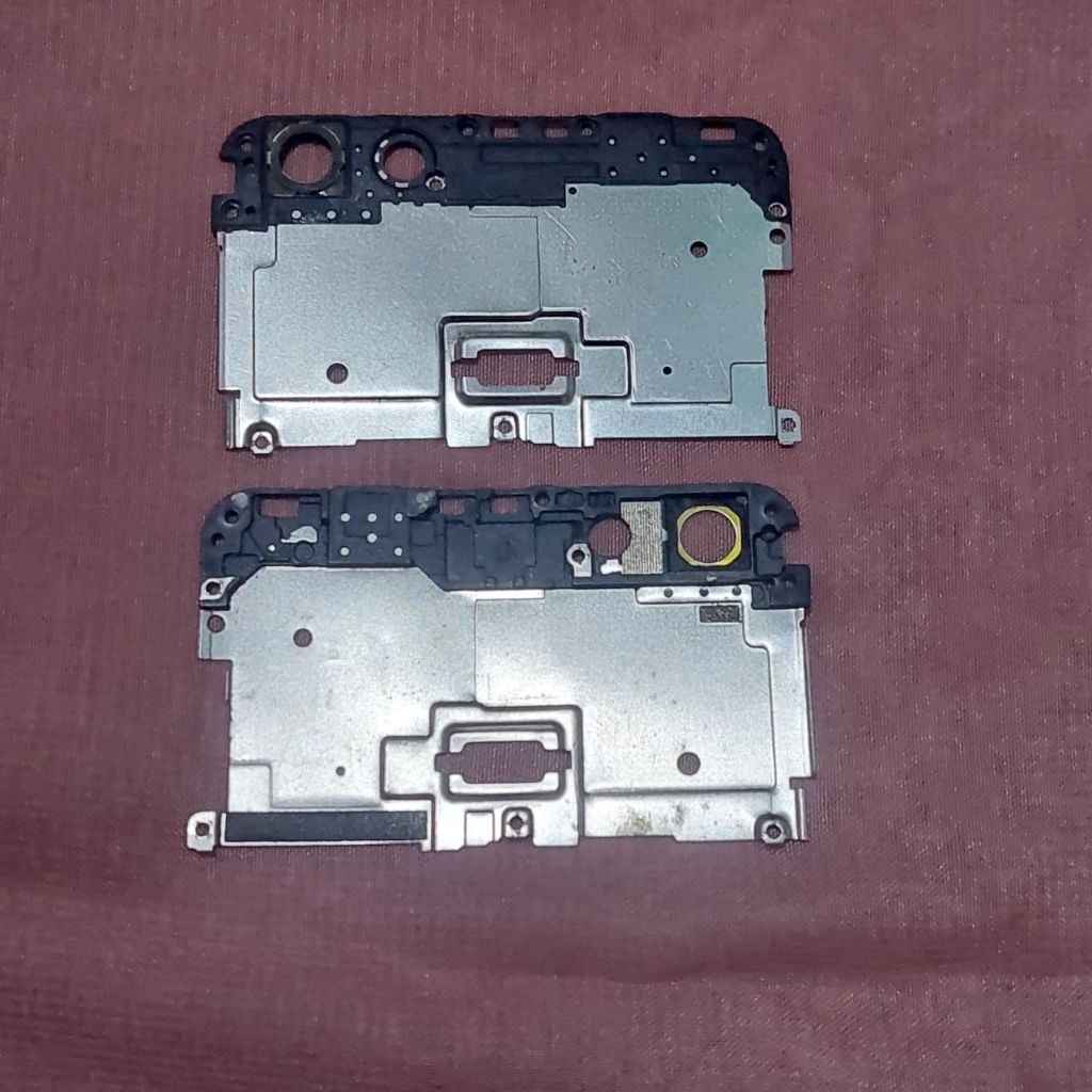TUTUP MESIN VIVO Y71