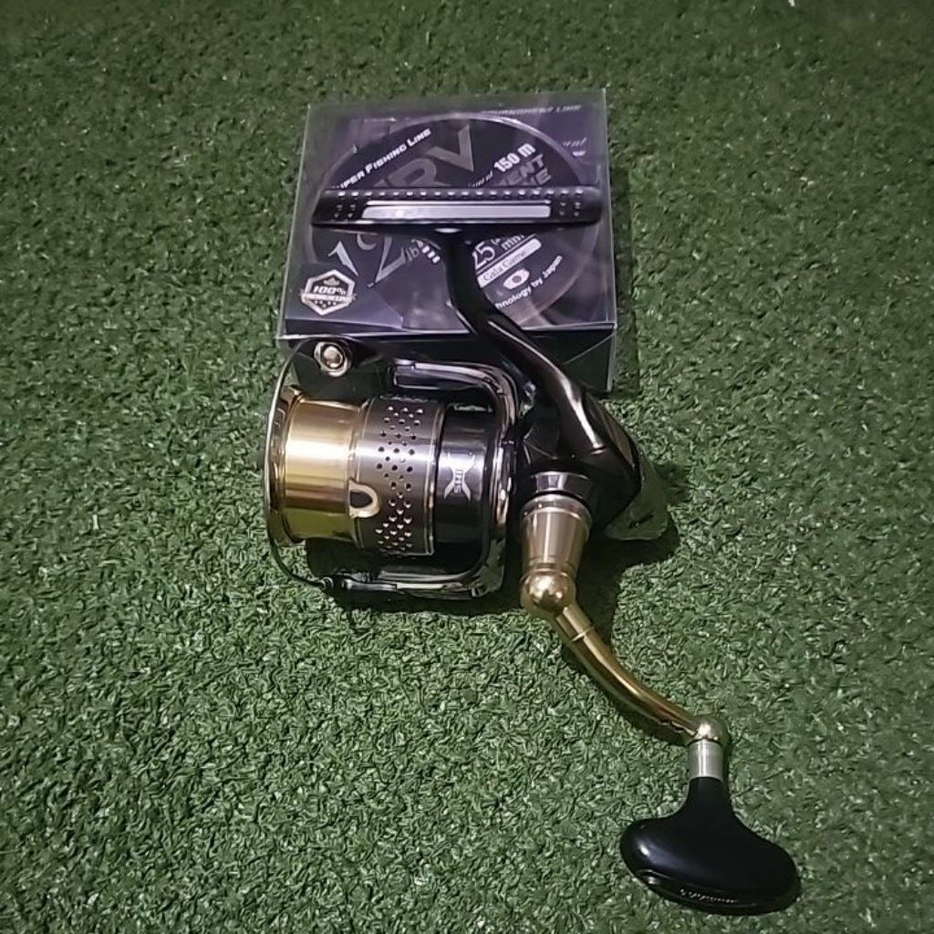 SHIMANO STELLA 2010 C3000HG JAPAN (JDM)2ND