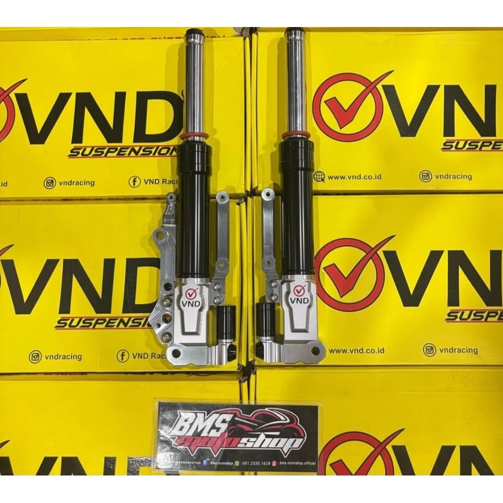 SHOCK DEPAN VND AK 111 NMAX NEW BLACK/SILVER