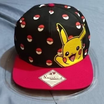 Topi Pokemon, Snapback osfm, official tag, full AOP dan big logo bordir, size youth. Setelan awal 53