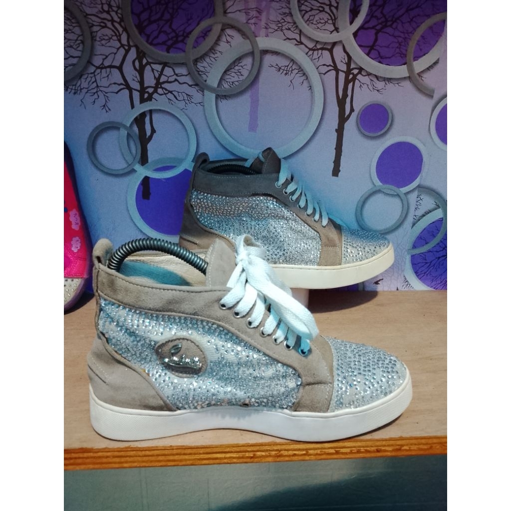 sepatu second c Louboutin size 39 insole 25 cm