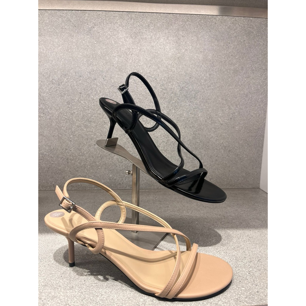 Heels Charles & Keith