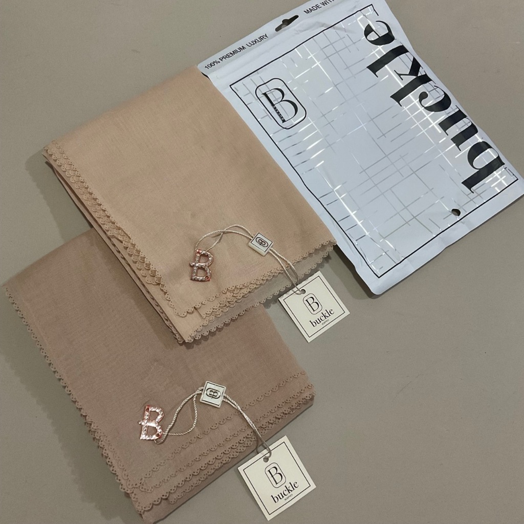Buckle Scarves  Hijab Segi Empat paris Ori Kerudung Paris Japan  Jilbab Segiempat Voal Polos Premium