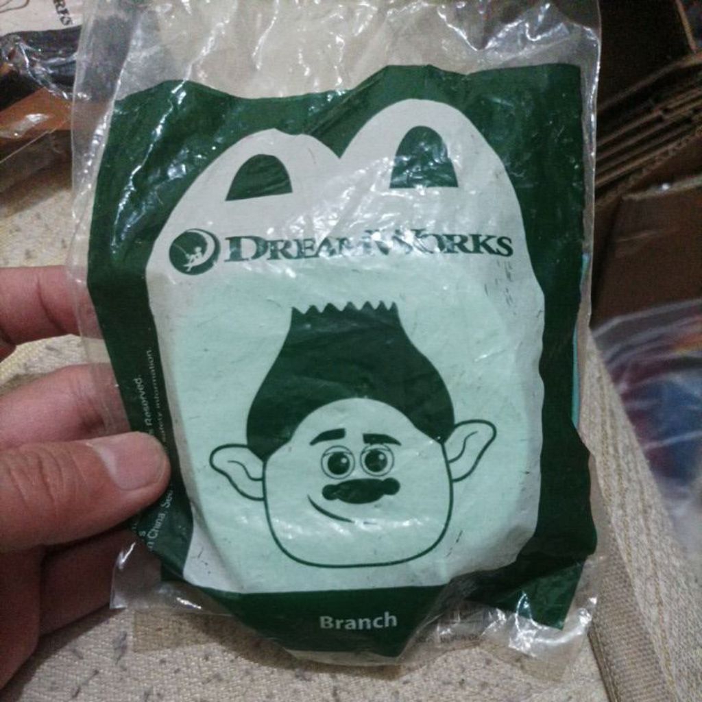Branch Trolls DreamWorks Happy Meal MC Donalds