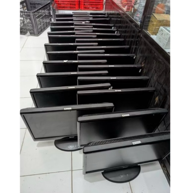 OBRAL MURAH AJA MONITOR 16 INCH LED/LCD ALL MERK