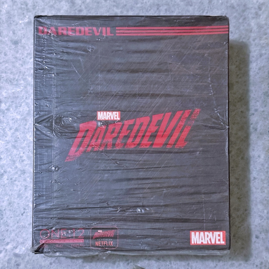 Mezco Daredevil Black Suit Custom plus Bonus BIB
