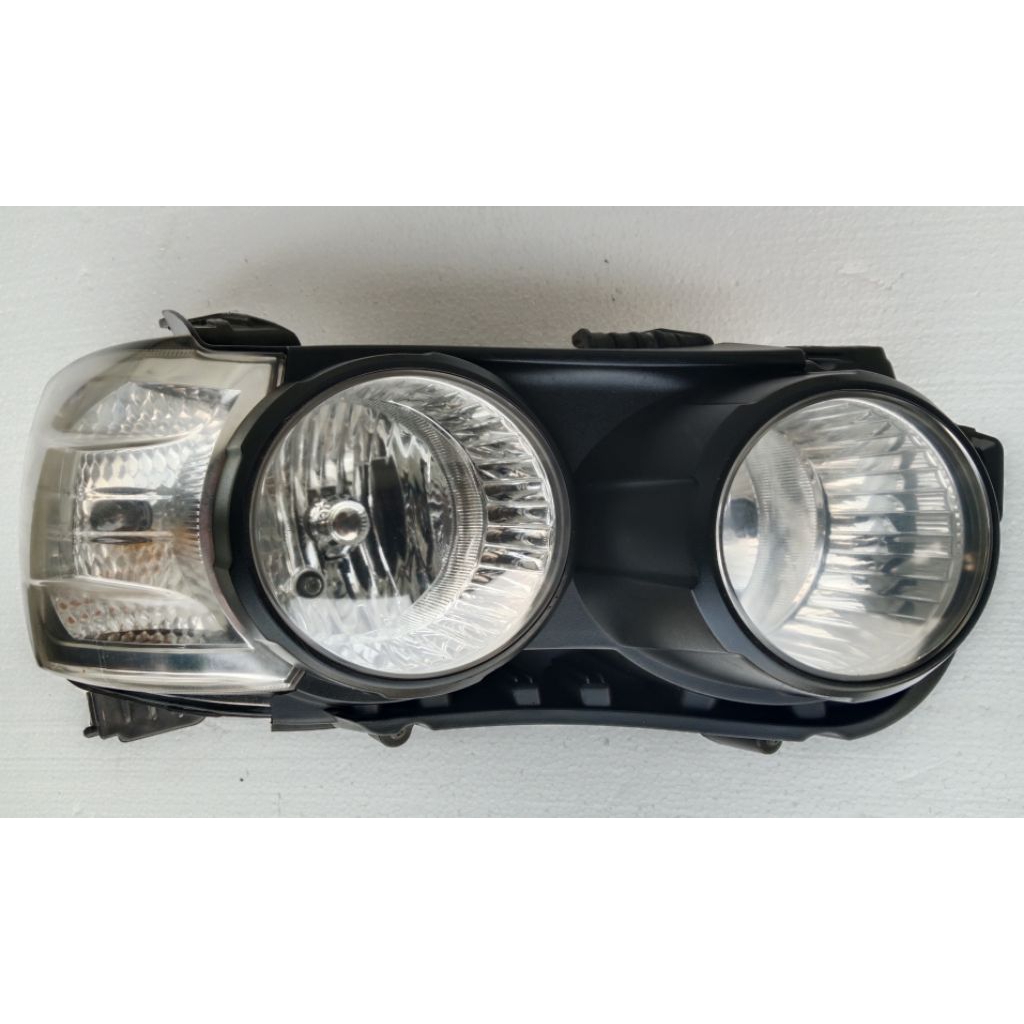 HEADLAMP CHEVROLET AVEO. KANAN (RH).