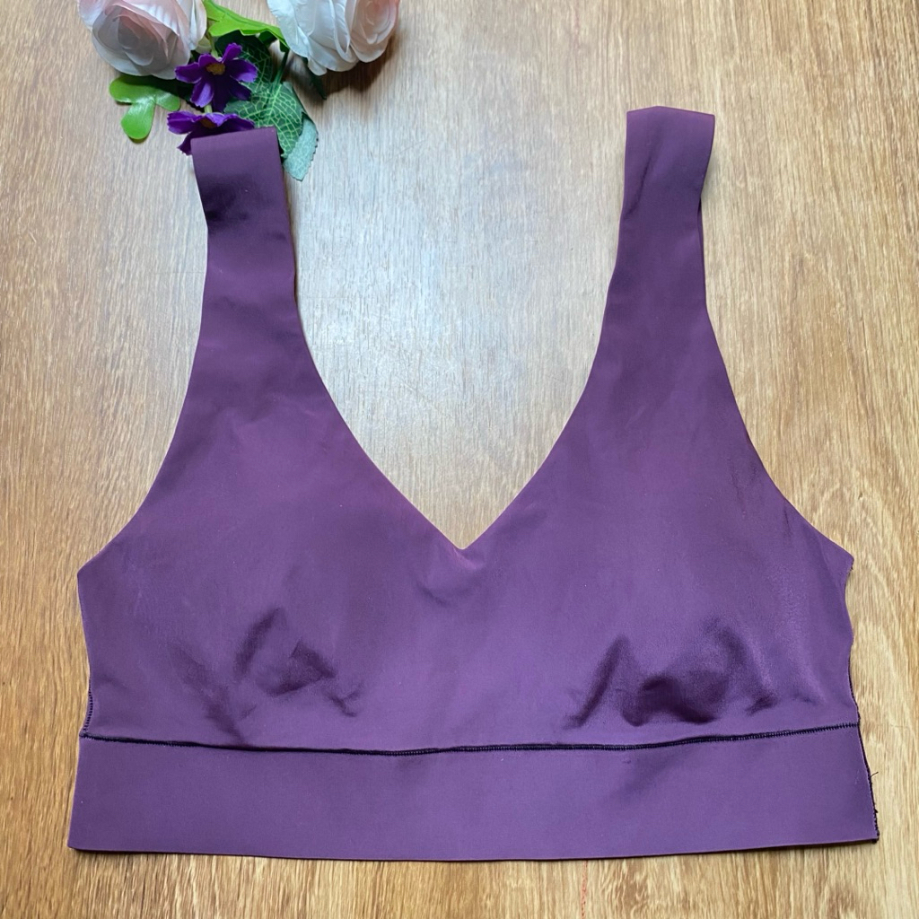 BRANDED BRA TANPA KAWAT VEST BRA SEAMLESS BRA TANPA KAWAT SIZE 34A A75