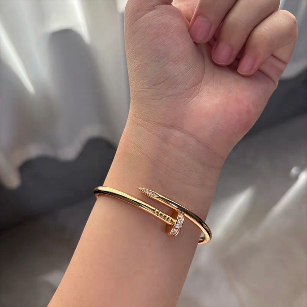 Gelang Paku Titanium Bracelets Titanium Asli Anti Luntur Anti Karat -  Gelang Wanita Cantik Elegan K