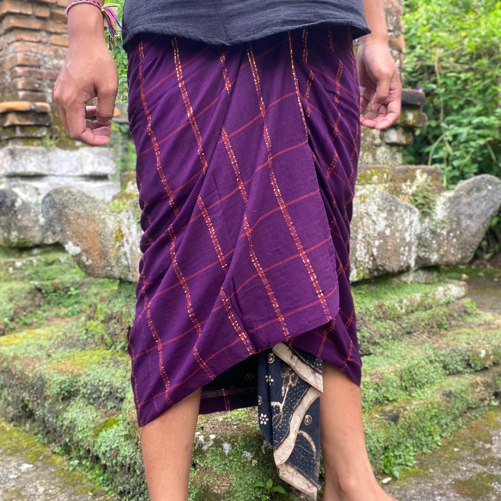 Saput Endek Tanpa Tepi / saput klasik