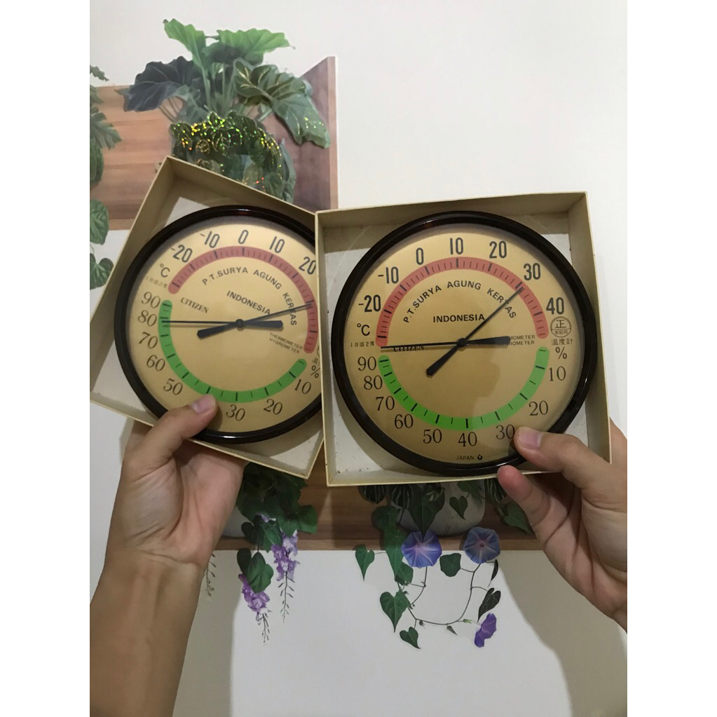 Thermometer/Hygrometer by Citizen japan bekas pakai orang