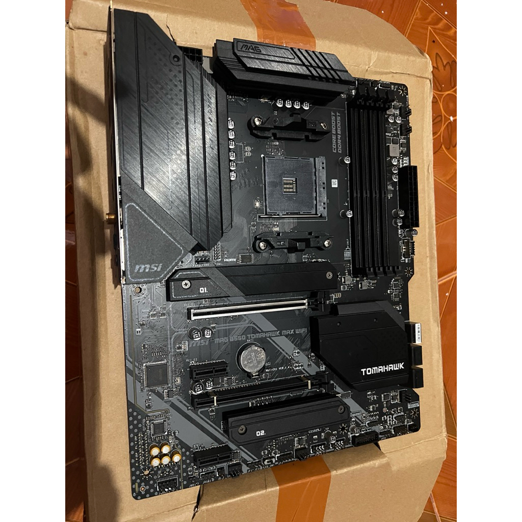 Msi B550 Tomahawk Max Wifi second unit only