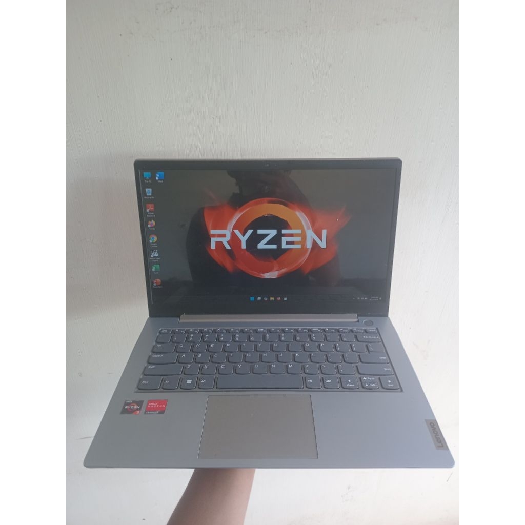 Lenovo Thinkbook