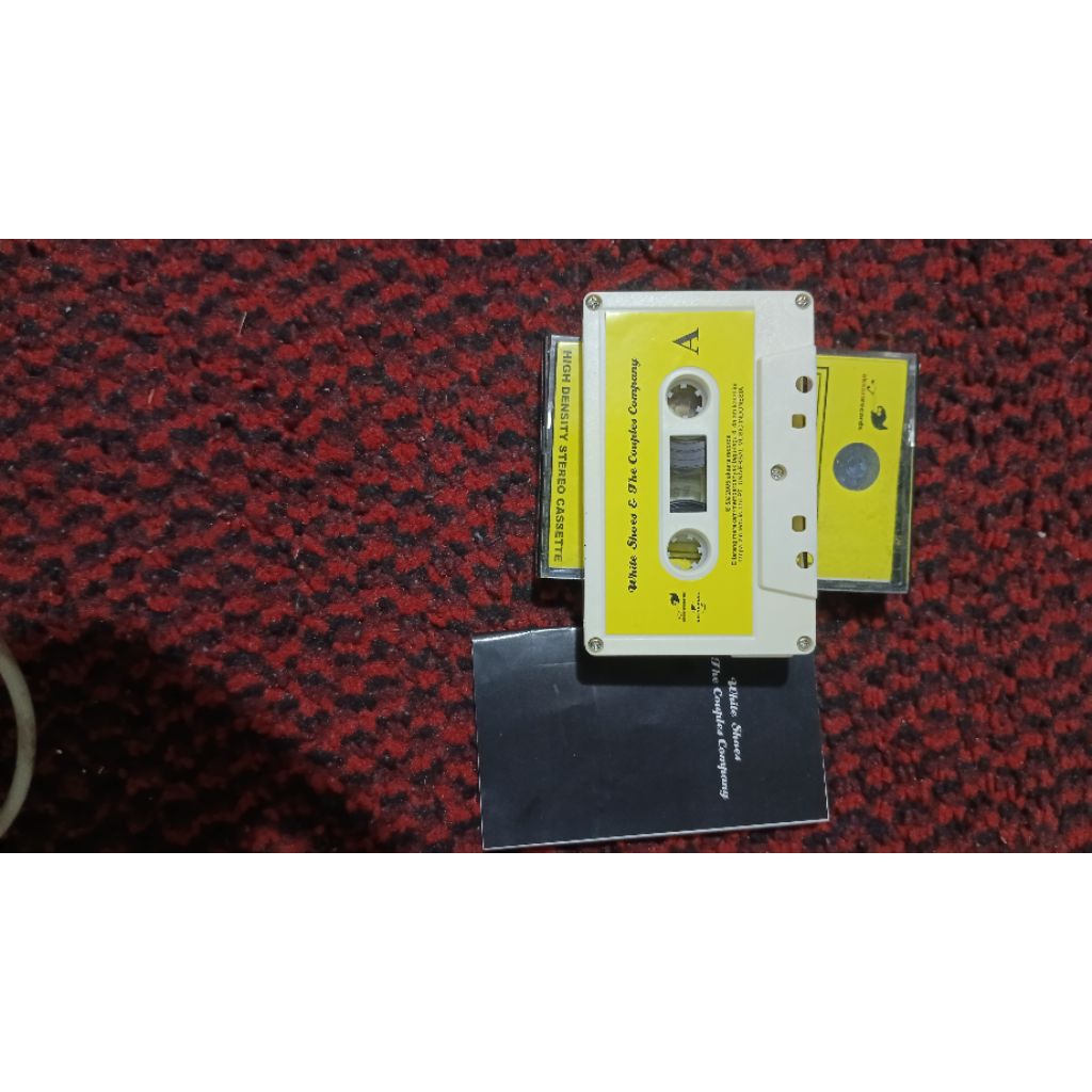 kaset pita white shoes  the couples company