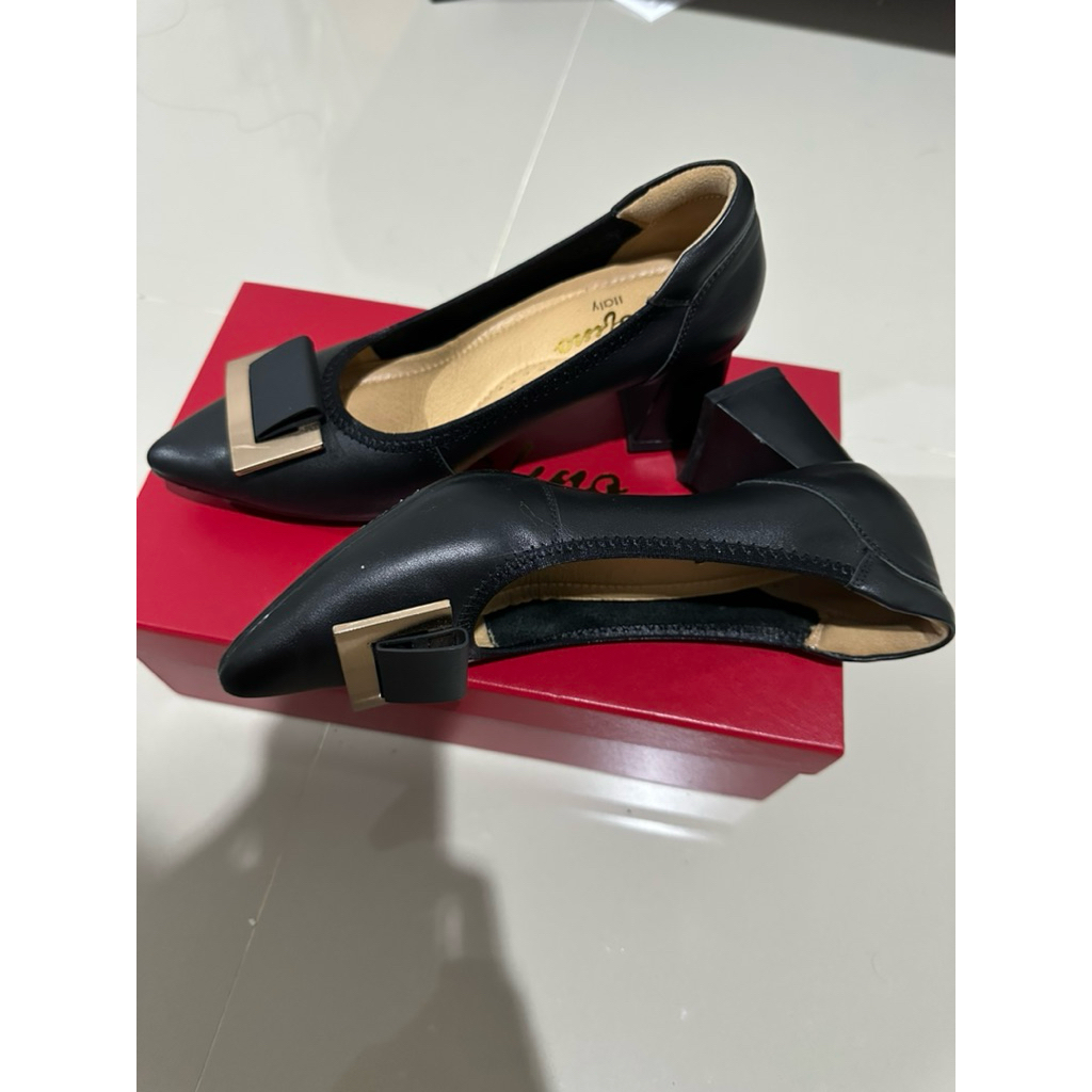 Orofino Heels kulit asli