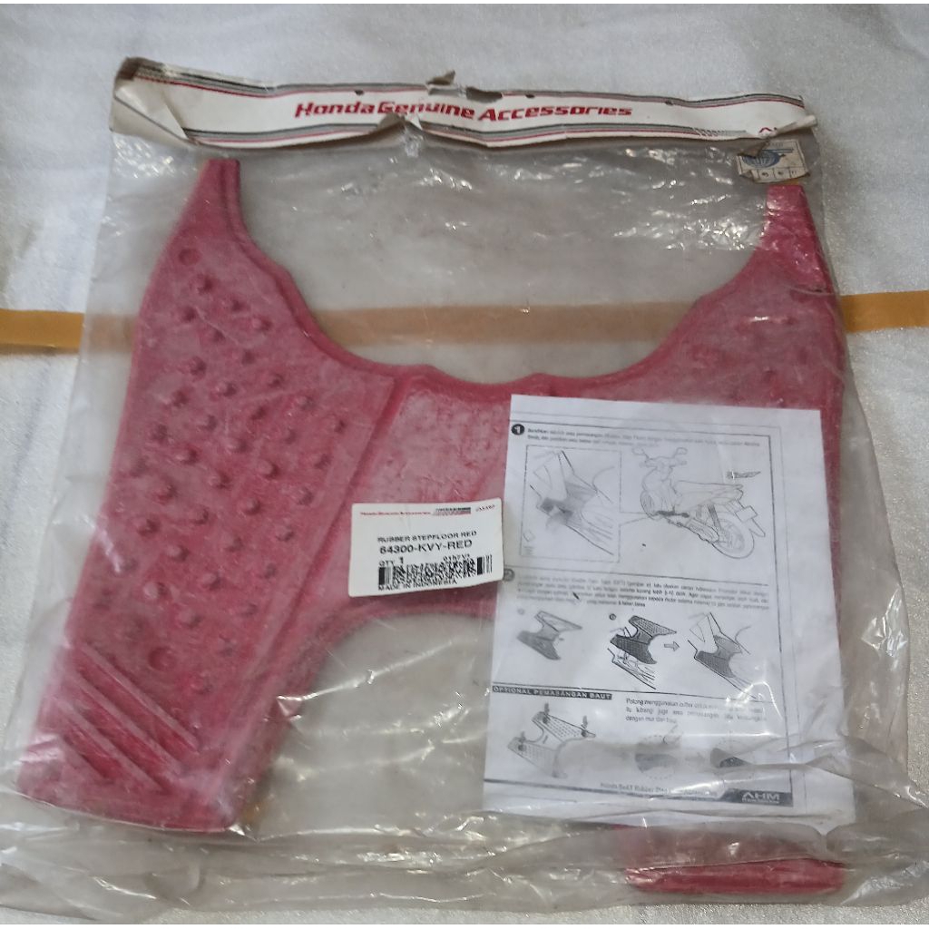 KARPET LANTAI PIJAKAN KAKI HONDA BEAT KARBU MERAH ORIGINAL AHM