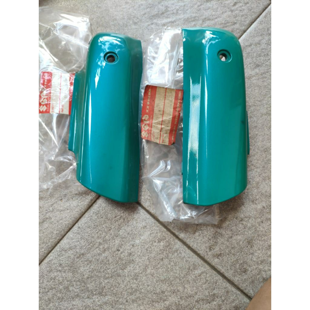 Tutup cover shock depan ori Suzuki Shogun New 110