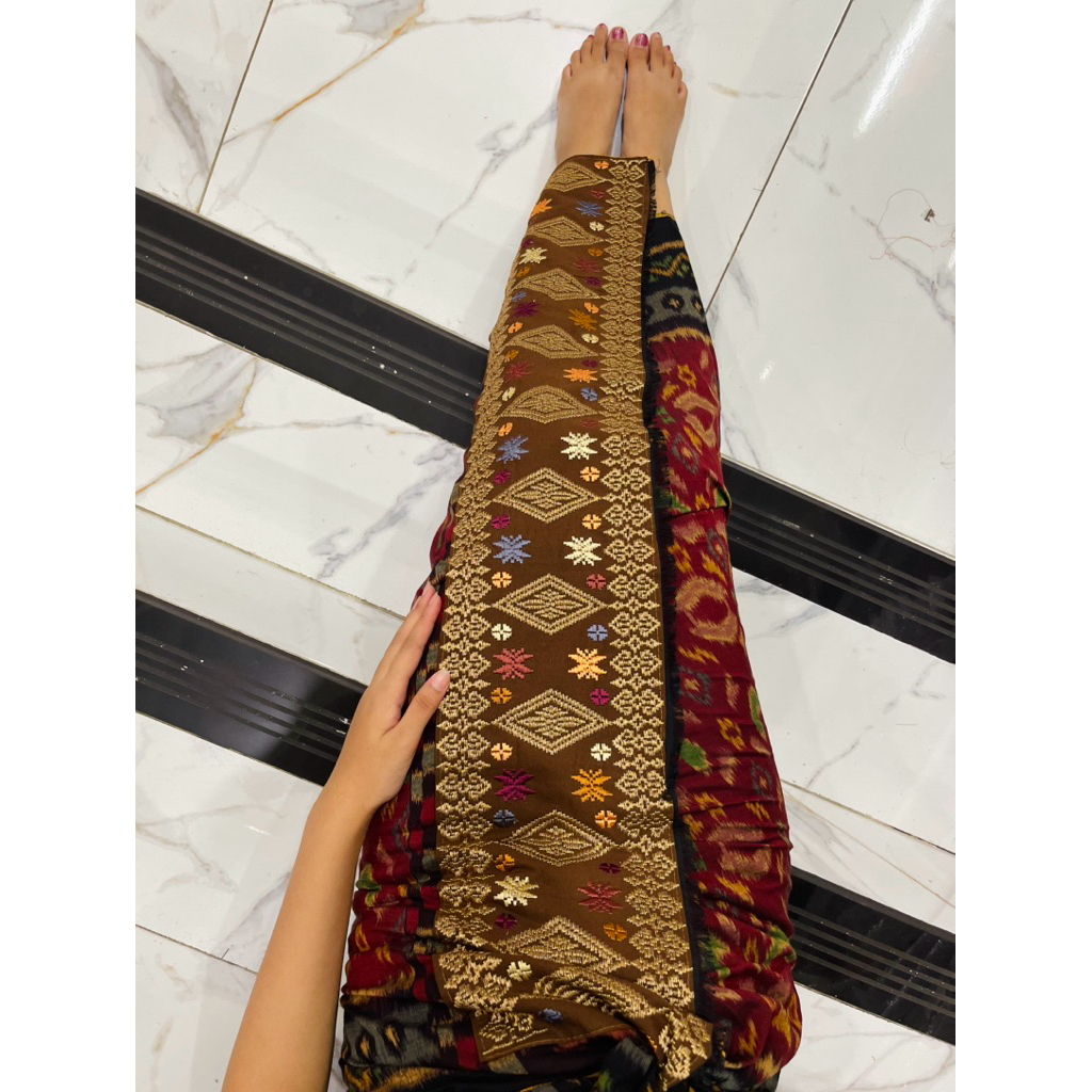 KAMEN ENDEK REBONG TUMPAL SONGKET