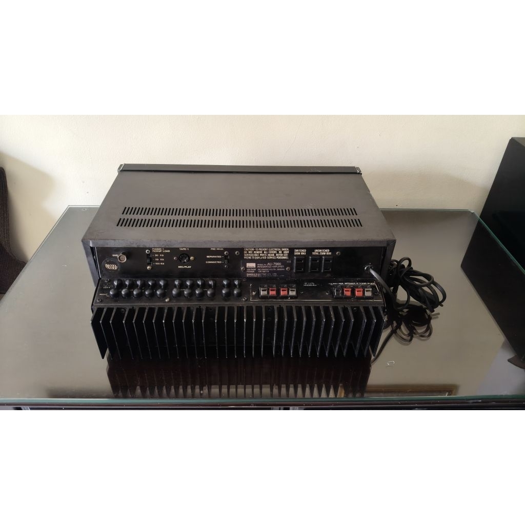 amplifier sansui au-7900