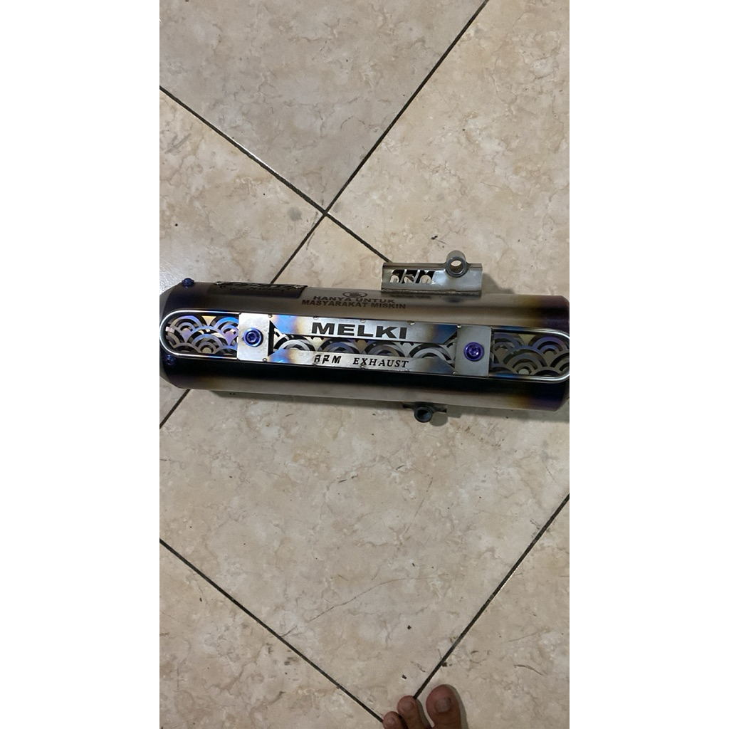 knalpot arm luster