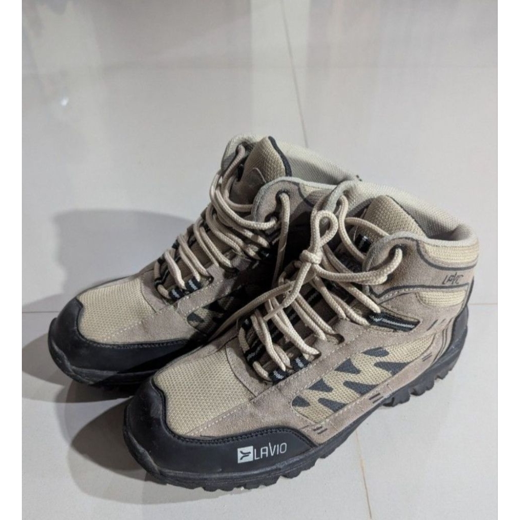 Sepatu Lavio Sec