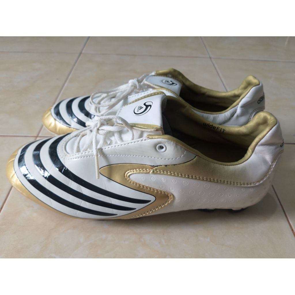 Sepatu Bola Second Vintage Adidas F10 TRX FG Gold White 2008 Mulus Size 42 Insole 265