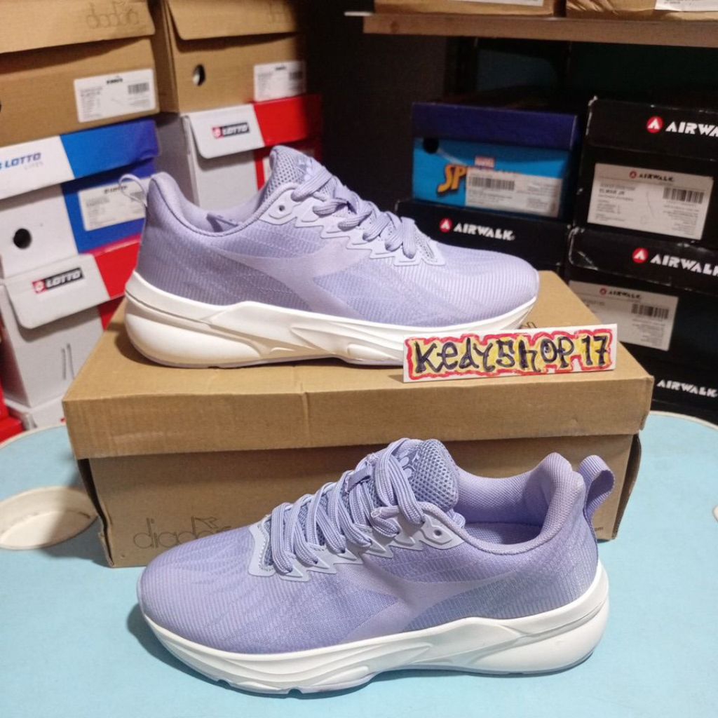 Sepatu Olahraga Wanita Diadora Matrix Purple Original Resmi sport station.