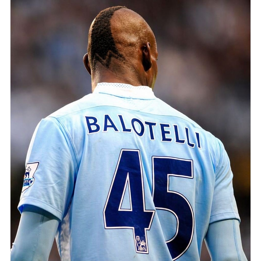 NAMESET BALOTELLI 45 MANCHESTERRR CITYY 2007 / 2013 NAVY BPL