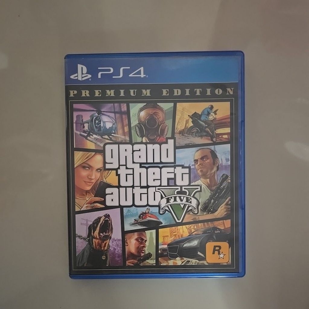 KASET / BD PS4 GTA V PREMIUM EDITION