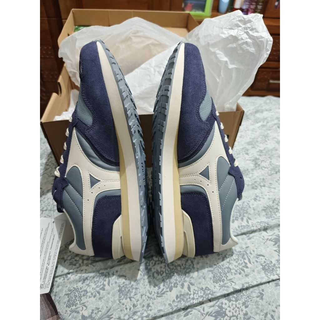 Sepatu Mizuno RB87 Ukuran 46