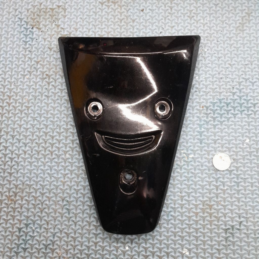 DASI SUZUKI SMASH 110 / PANEL DADA SUZUKI SMASH 110 HITAM BAHAN ABS