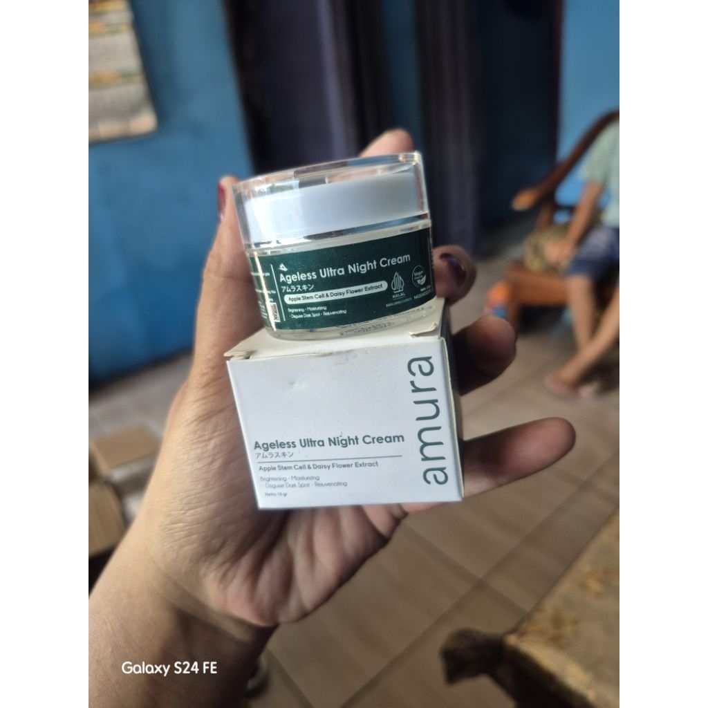 Amura night cream
