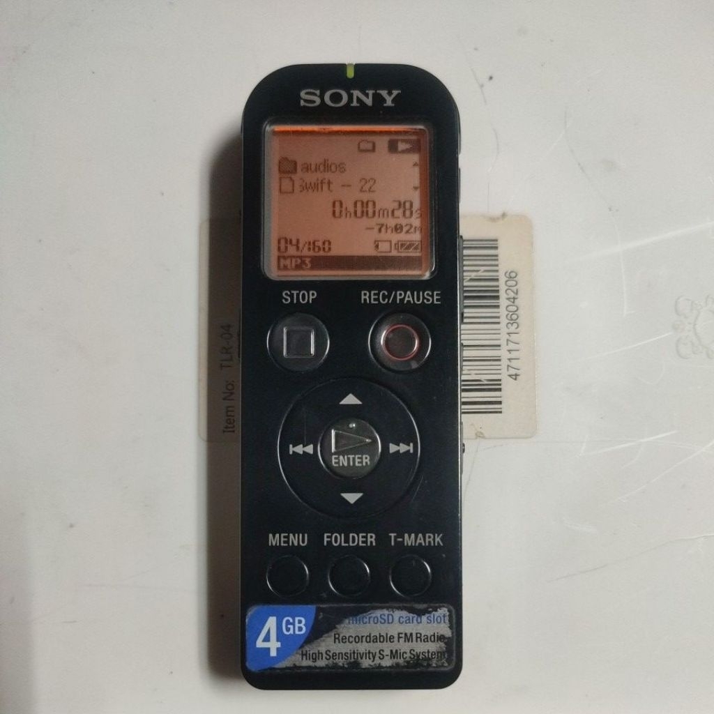 Sony Audio Recorder ICD UX523F 4GB + slot memory external