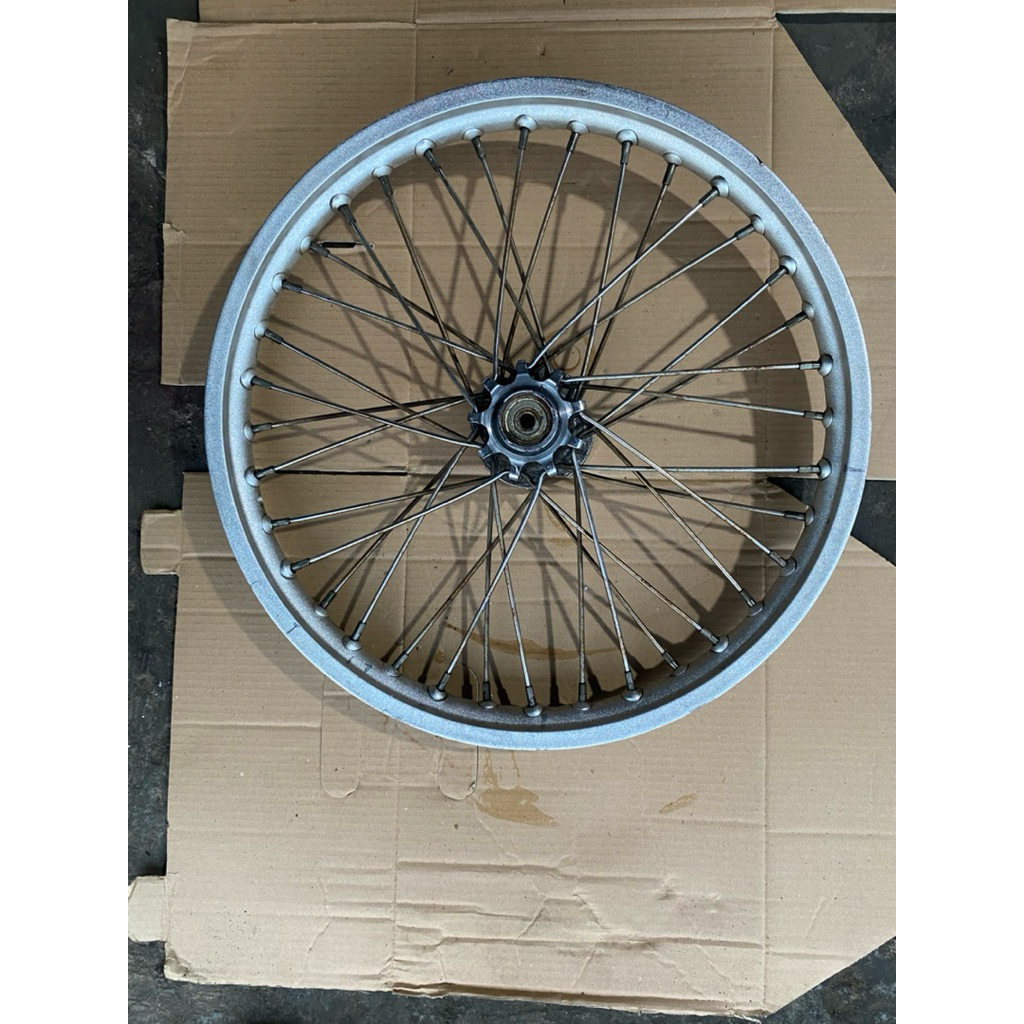 Velg pelek depan jari jari yamaha pnp vega jupiter force one fiz r second