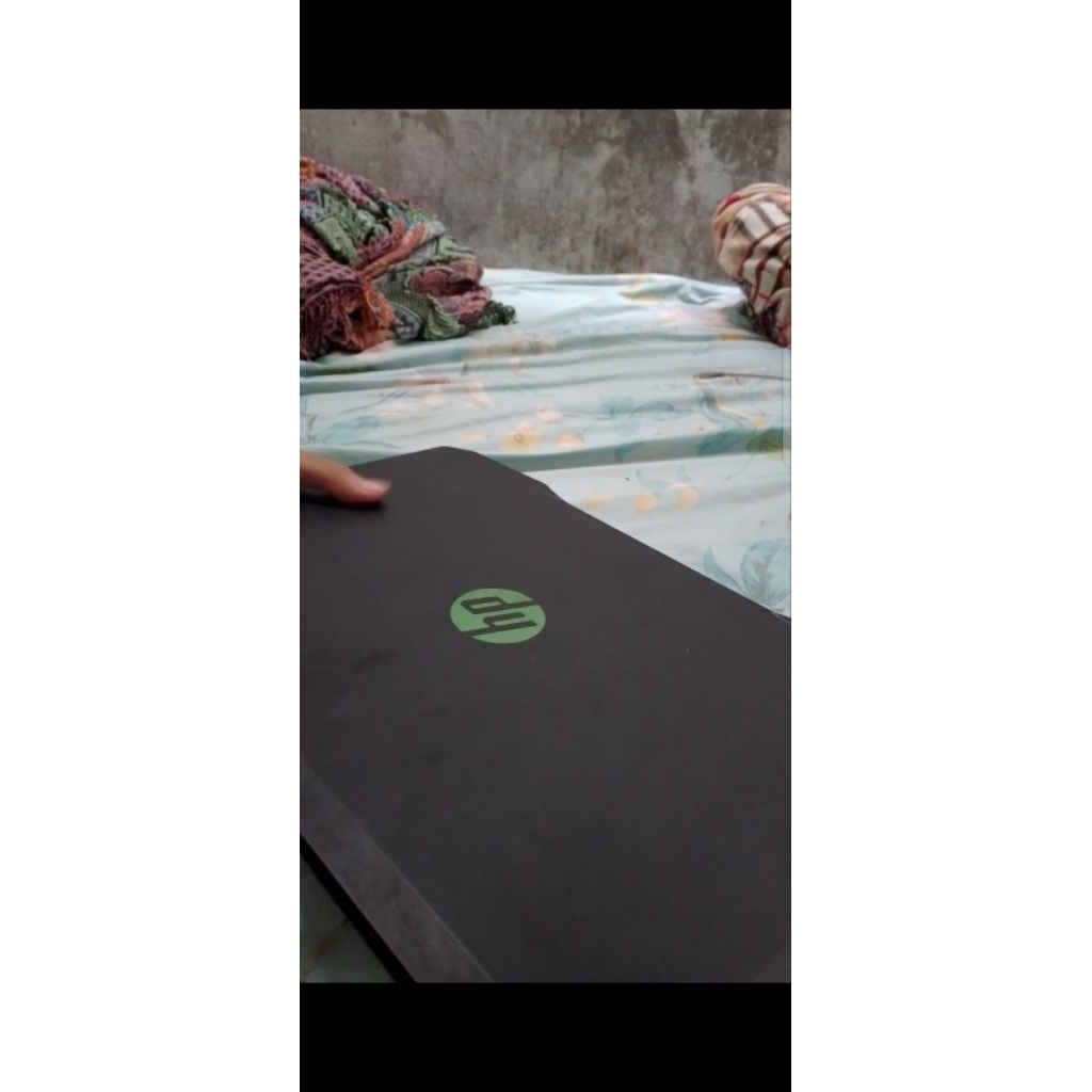 HP Pavilion Gaming Laptop Model 15-dk0042TX [rusak]