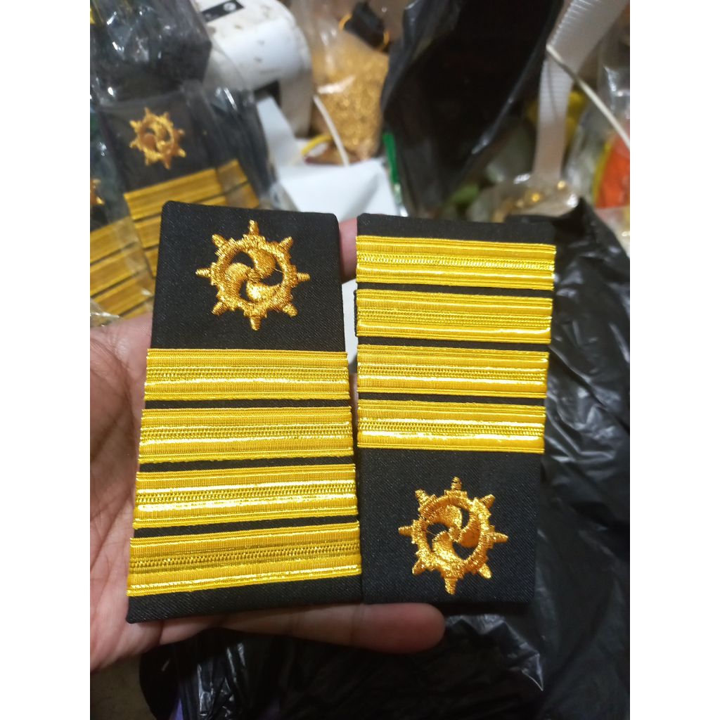 pangkat mesin pelayarn pangkat teknik pelayaran pangkat baling baling pelaut balok 4 pita emas warna