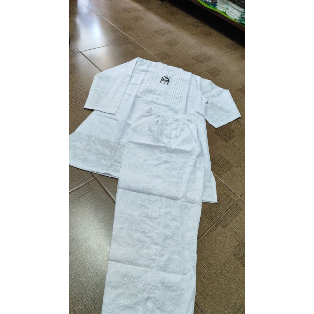 Baju Ihrom Wanita