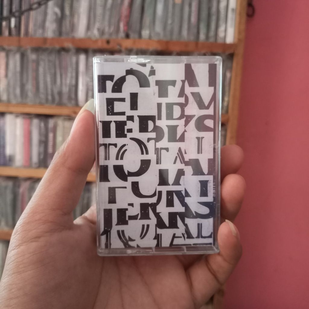 Kaset band TOTAL JERKS X TOTAL FURY
