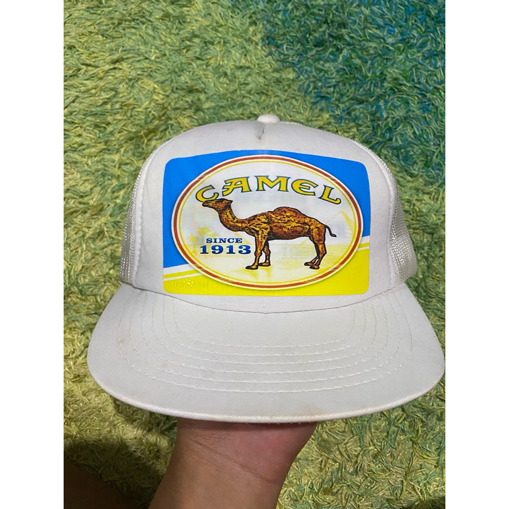 Topi Vintage Camel Sablon by Young An // Topi Second Vintage // Ropehat // Truckerhat