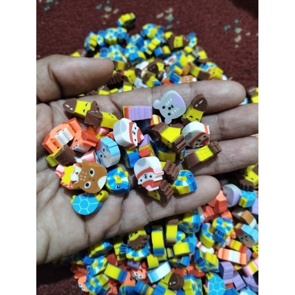 100pcs Penghapus Karakter Mini - Motif Lucu, Cocok untuk Anak, Penghapus Pensil