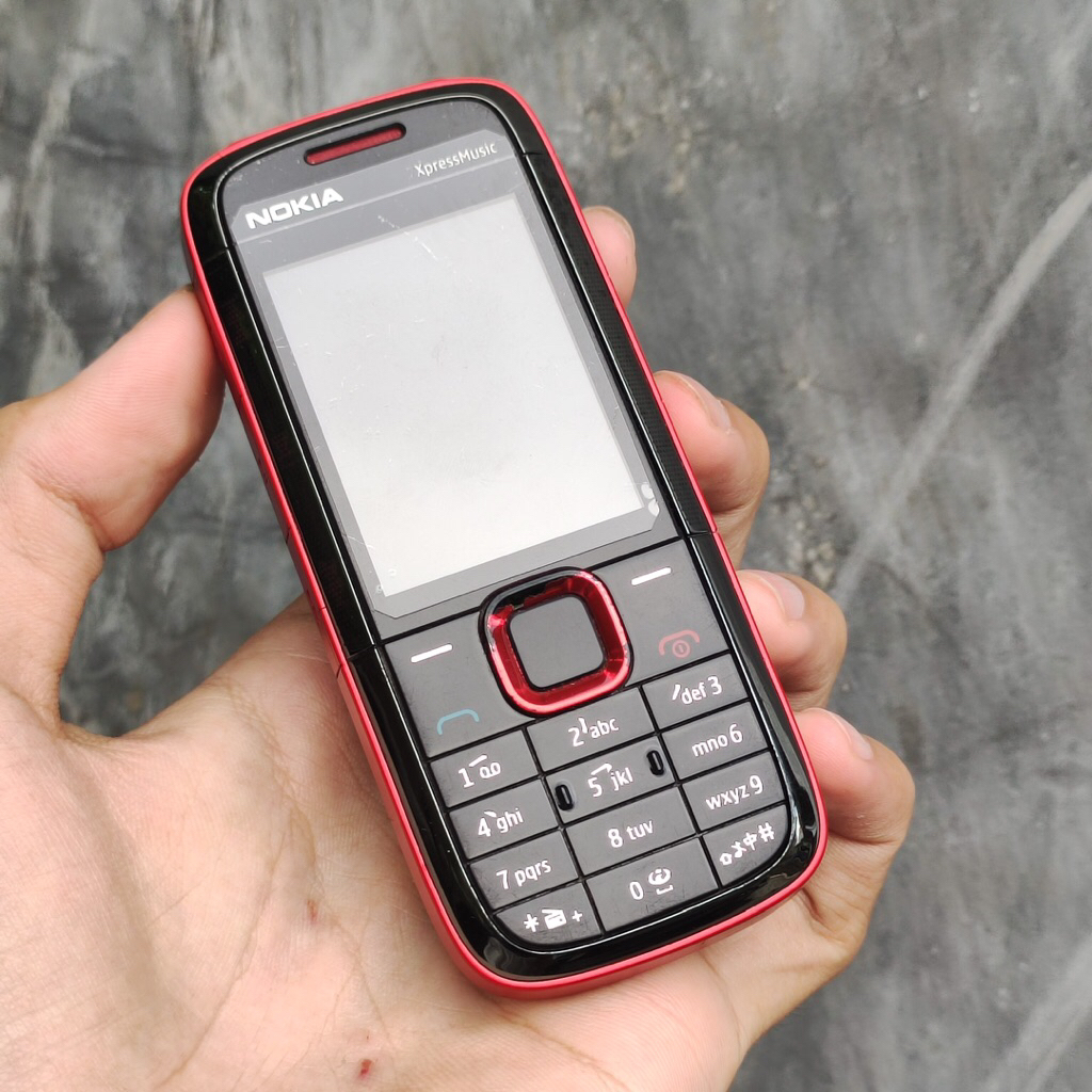 Nokia 5130 Xpressmusic red