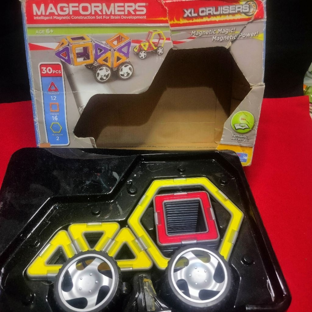 Mainan Magnet Magformers XL Cruisers Set Magnetic Tiles 30 pcs Preloved