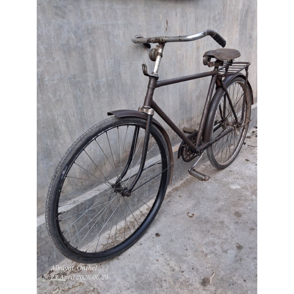Sepeda Ontel Jadul Antik Berpantek
