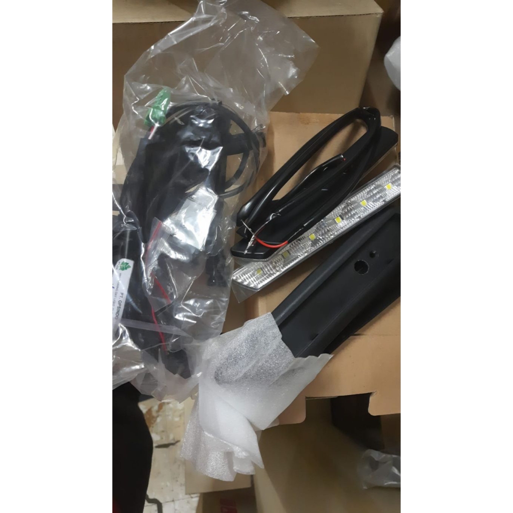 Lampu drl mitsubishi Outlander sport 2012-up original genuine part