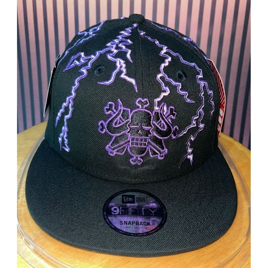 Topi New Era One Piece